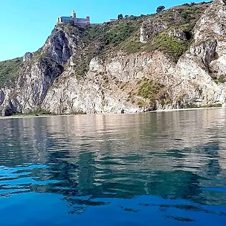 La Casa Du Barone Bed & Breakfast 3*