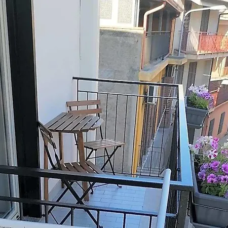La Casa Du Barone Bed & Breakfast Falcone